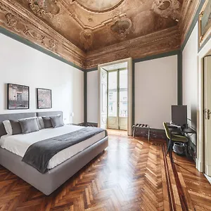 Relais Della Porta 4* Неаполь